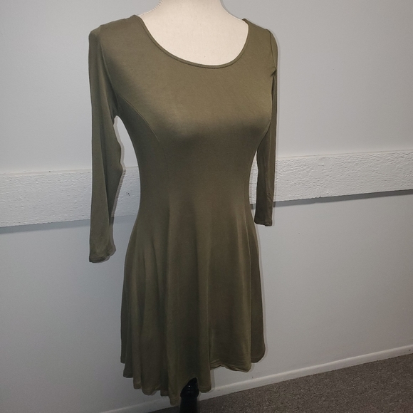 Pull On Dress S - Picture 3 of 6